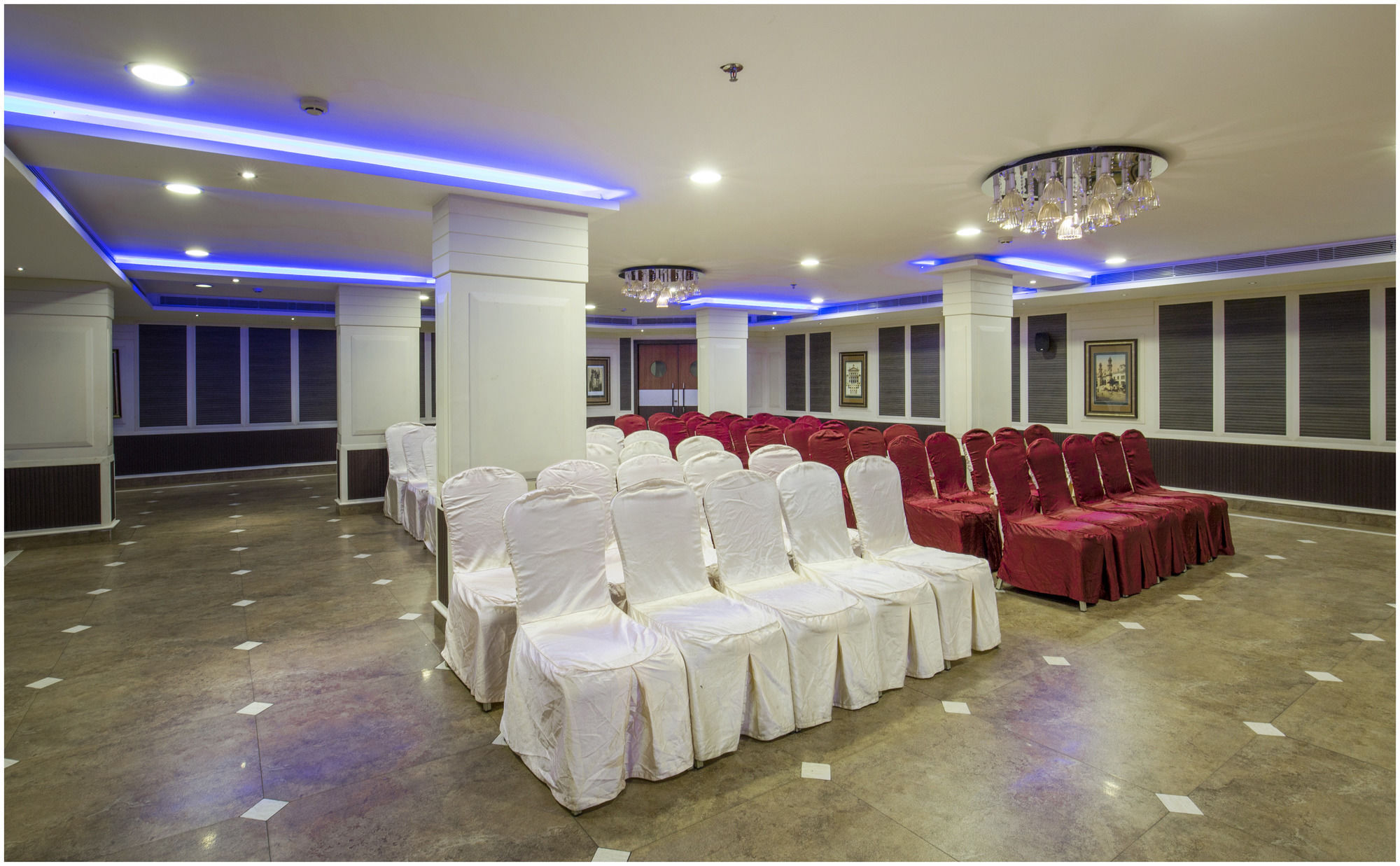 The Pgs Vedanta Hotel Kochi Exterior photo